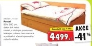 Postel s úložnými prostorem