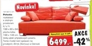 Červená pohovka