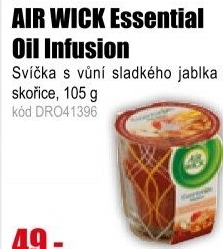 AIR WICK svíčka Essential Oil Infusion Červené jablko a svařené víno 105g