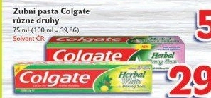 Pasty na zuby Colgate