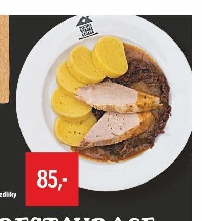Vepřová plec selská s červeným zelím a bramborovými knedlíky