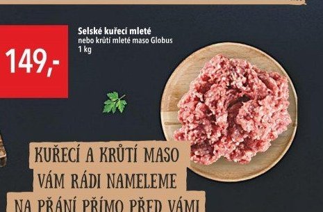 Selské kuřecí mleté nebo krůtí mleté maso Globus