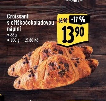 Croissant s oříškočokoládovou náplní