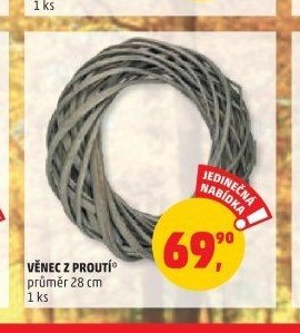 Věnec z proutí