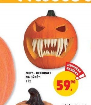ZUBY - DEKORACE NA DÝNĚ