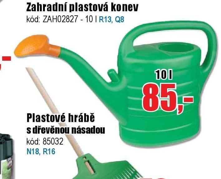 Zahradní plastové konev