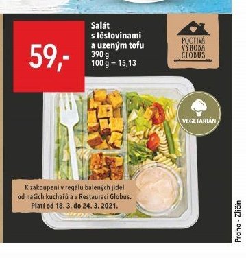Salát s těstovinami a uzeným tofu