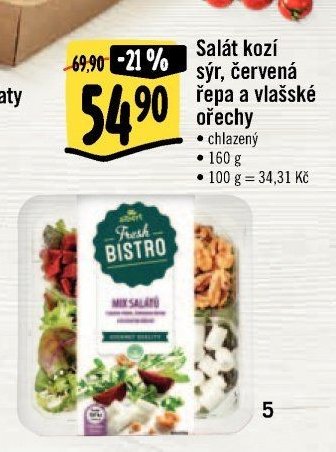 Salát kozí sýr, červená řepa a vlašské ořechy