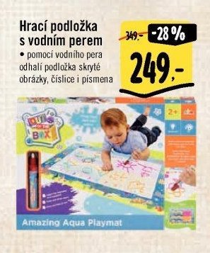 Hrací podložka s vodním perem