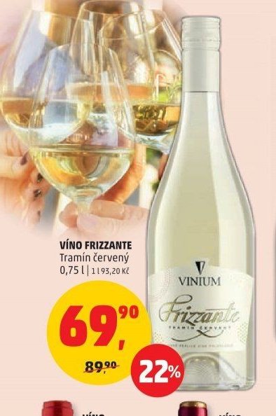 VÍNO FRIZZANTE Tramín červený
