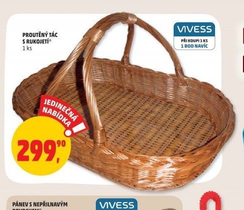 Proutěný tác s rukojetí