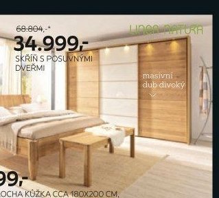Skříň s posuvnými dveřmi