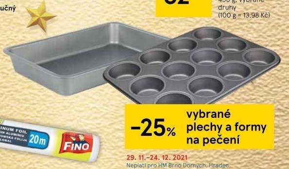 vybrané plechy a formy na pečení