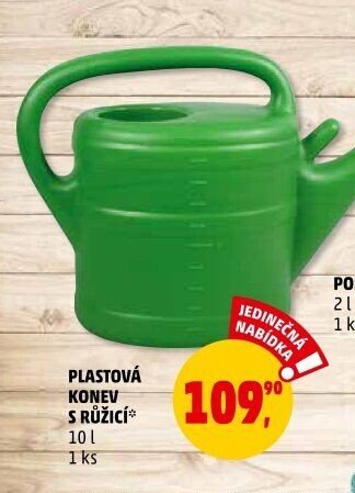 Plastová konev s růžicí