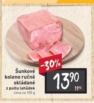 Šunkové koleno ručně skládané z pultu lahůdek