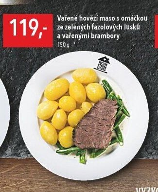 Vařené hovězí maso s omáčkou ze zelených fazolových lusků a vařenými brambory