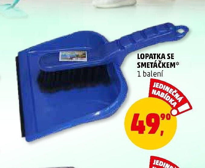 Lopatka se smetáčkem