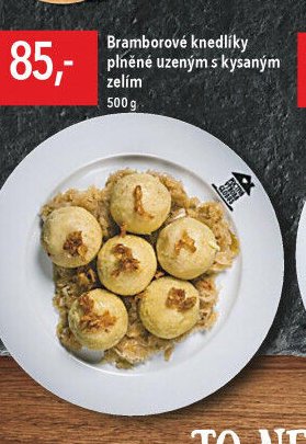 Bramborové knedlíky plněné uzeným s kysaným zelím