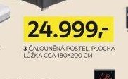 Čalouněná postel, plocha lůžka cca 180x200 cm