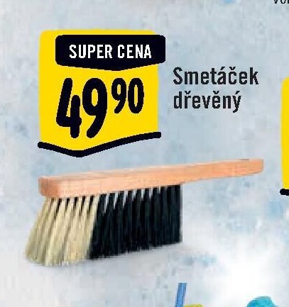 Smetáček dřevěný