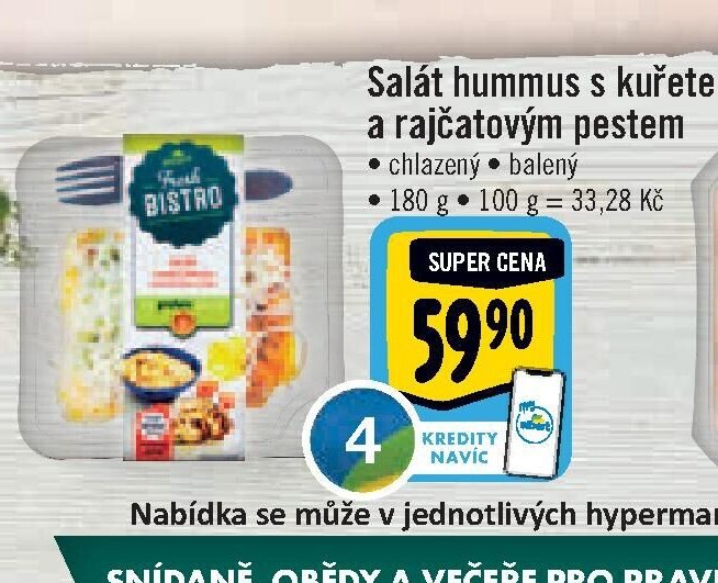 Salát hummus s kuřetem a rajčatovým pestem