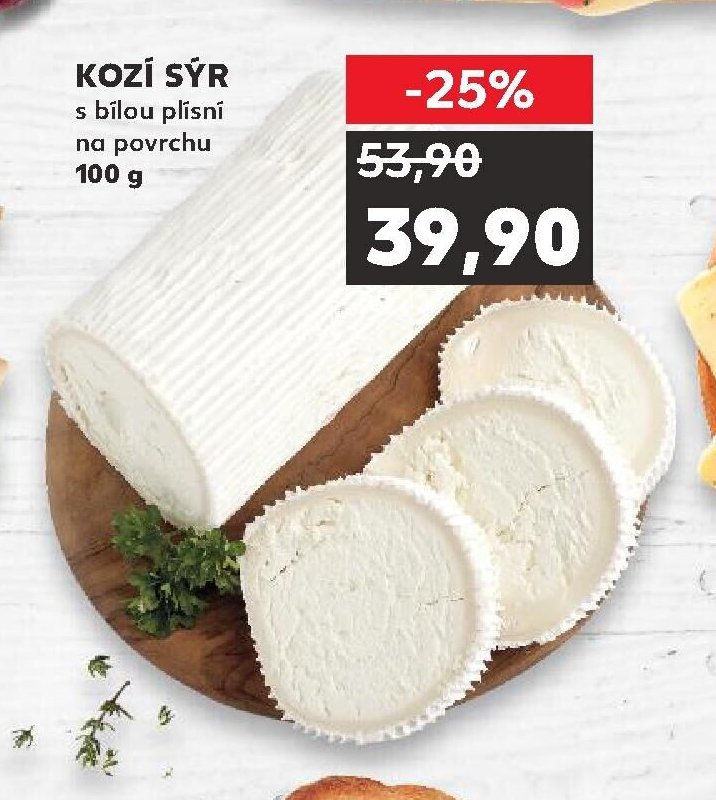 KOZÍ SÝR s bílou plísní na povrchu
