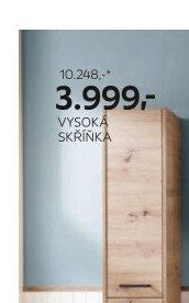 Vysoká skříňka