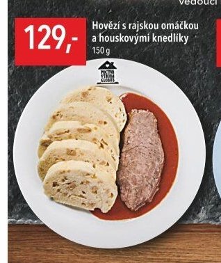 Hovězí s rajskou omáčkou a houskovými knedlíky