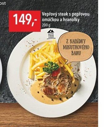 Vepřový steak s pepřovou omáčkou a hranolky