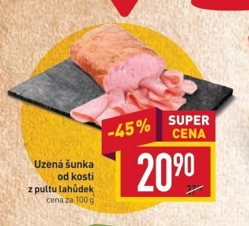 Uzená šunka od kosti
