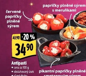 červené papričky plněné sýrem