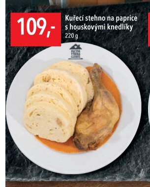 Kuřecí stehno na paprice s houskovými knedlíky