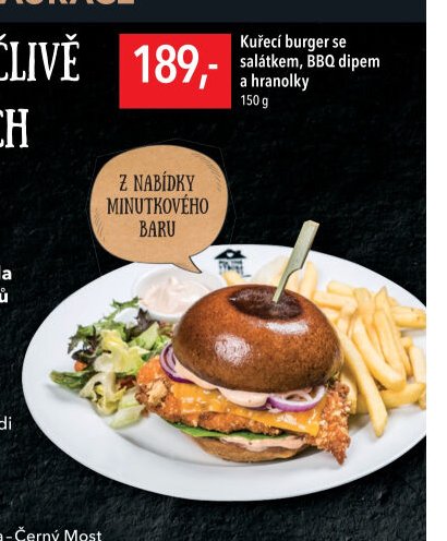 Kuřecí burger se salátkem, BBQ dipem a hranolky
