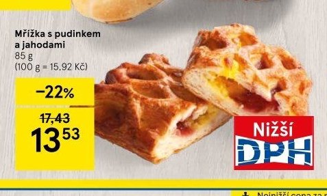 Mřížka s pudinkem a jahodami