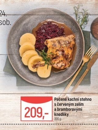 Pečené kachní stehno s červeným zelím a bramborovými knedlíky