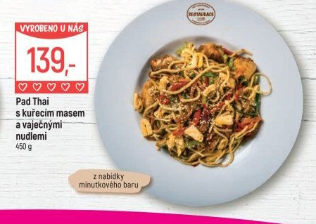 Pad Thai s kuřecím masem a vaječnými nudlemi