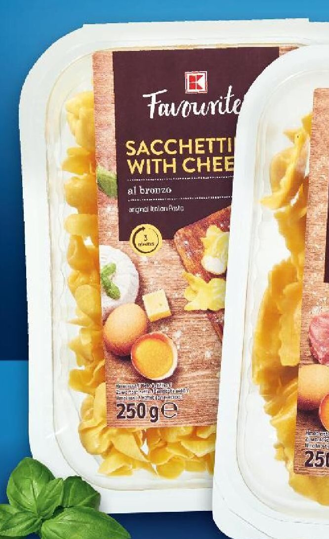 Favourites Sacchetti with cheese