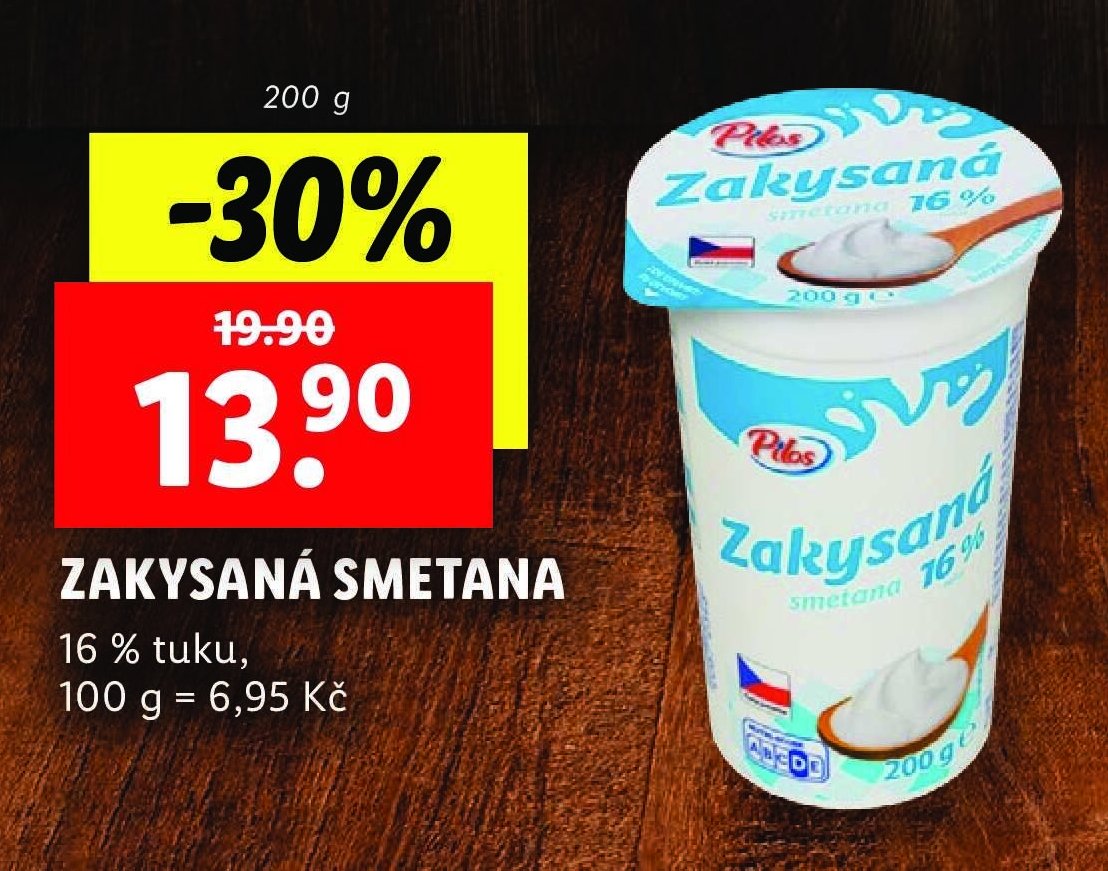 ZAKYSANÁ SMETANA