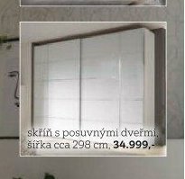 skříň s posuvnými dveřmi, šířka cca 298 cm