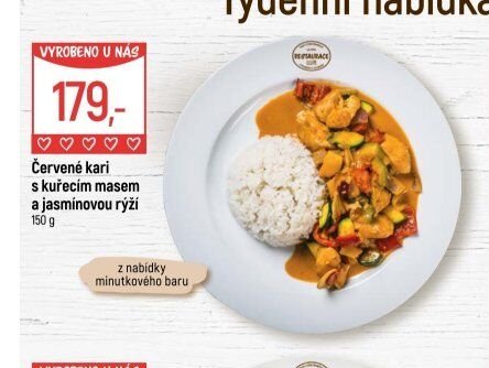 Červené kari s kuřecím masem a jasmínovou rýží