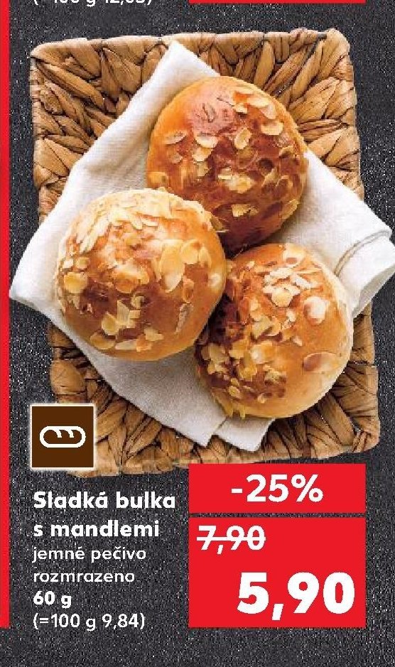 Sladká bulka s mandlemi