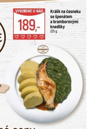 Králík na česneku se špenátem a bramborovými knedlíky