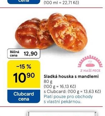 Sladká houska s mandlemi
