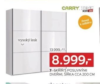 Skříň s posuvnými dveřmi