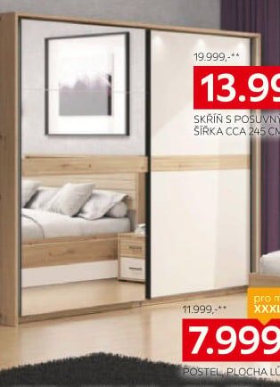 Skříň s posuvnými dveřmi, šířka cca 245 cm