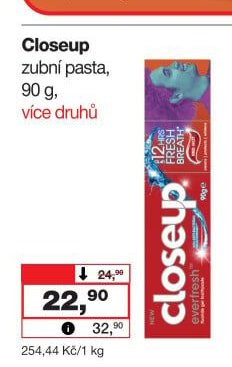 Closeup zubní pasta