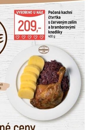 Pečená kachní čtvrtka s červeným zelím a bramborovými knedlíky
