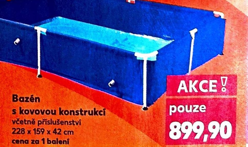 Bazén s kovovou konstrukcí