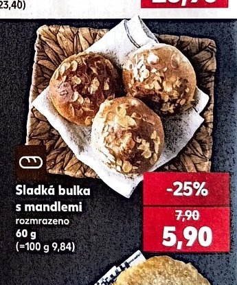 Sladká bulka s mandlemi